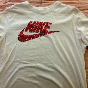 Nike T-Shirt
